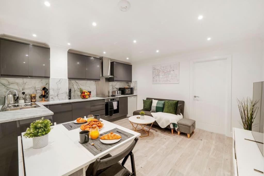 Modern 2 Bedroom Apartment In The Heart Of Londyn Zewnętrze zdjęcie